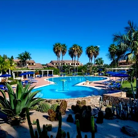 Lantana 1bed Pool & Balcony Daire Pula