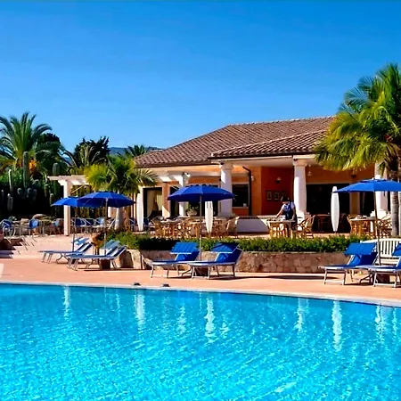 Lantana 1bed Pool & Balcony Daire Pula